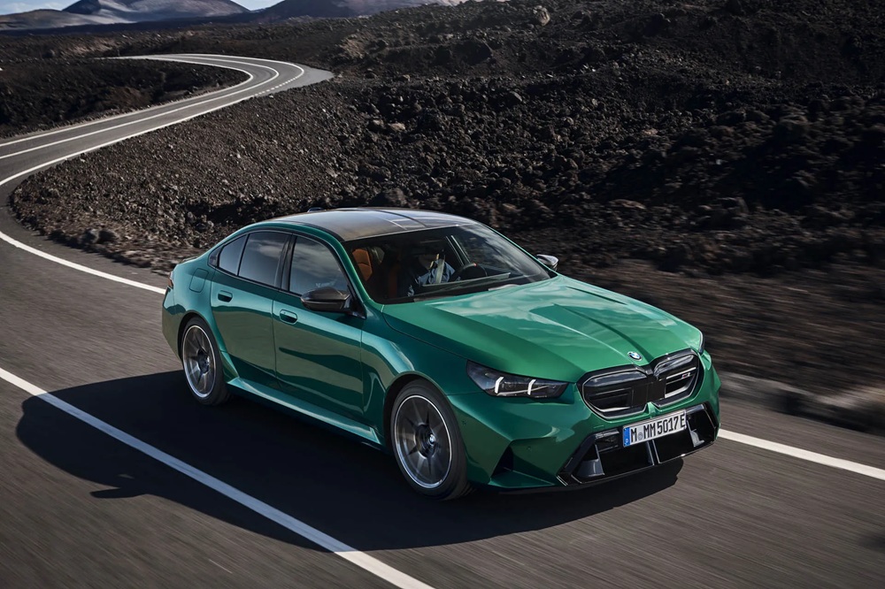 BMW M5 2025
