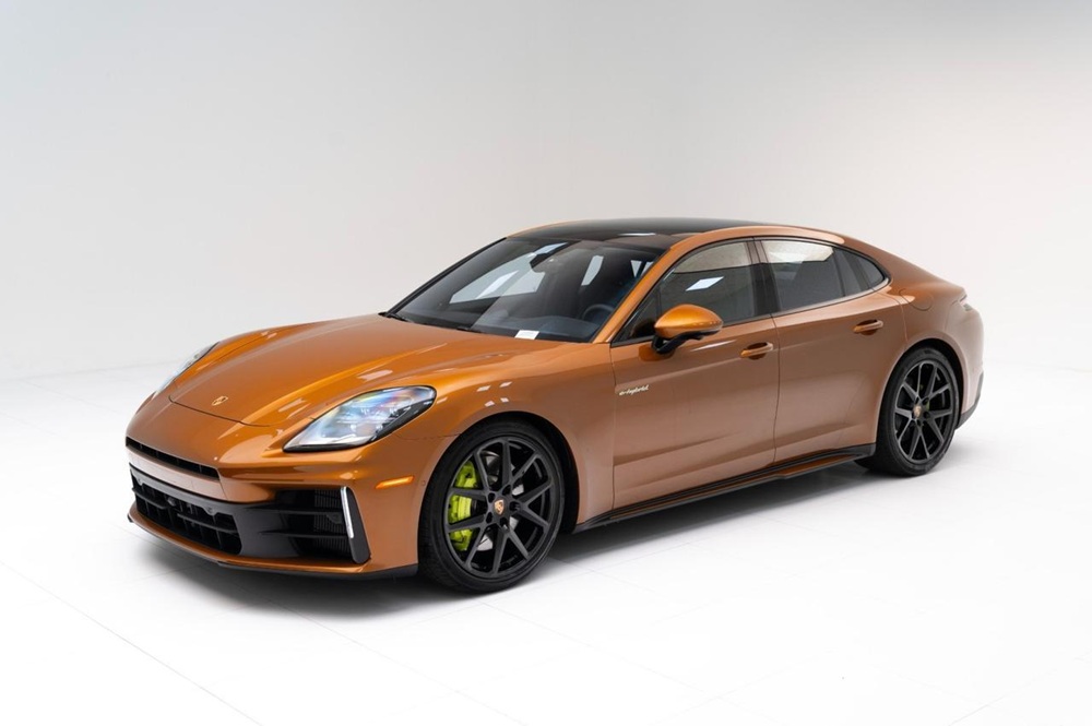 Porsche Panamera фото
