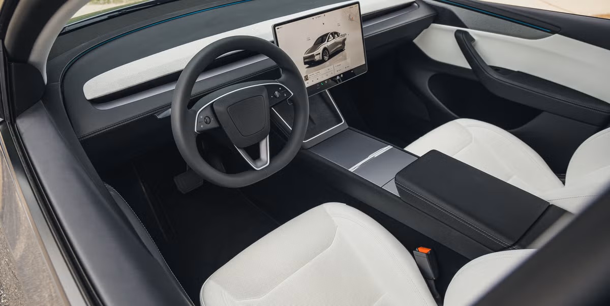 обзор Tesla Model Y