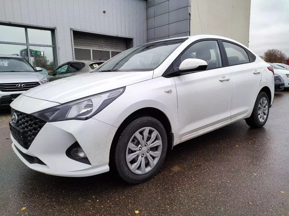 Hyundai Solaris с аукциона