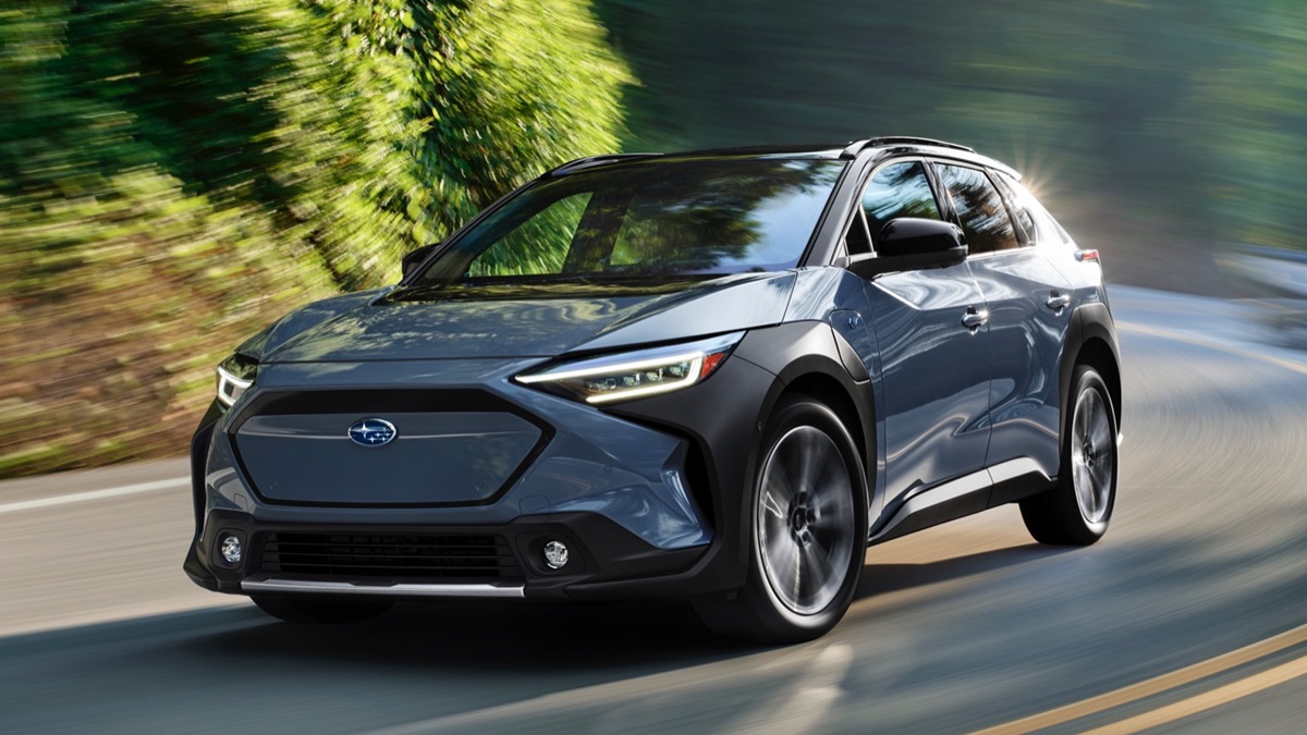 Subaru Solterra фото