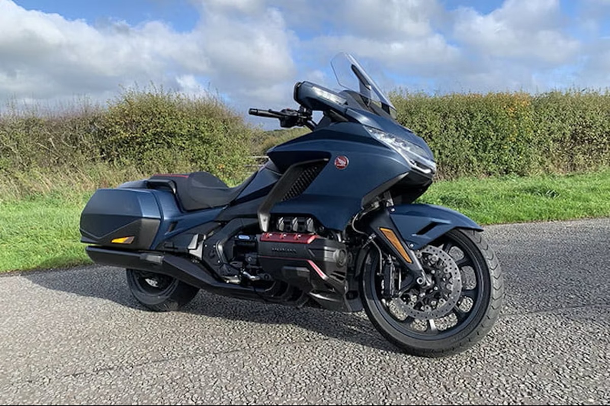 Honda Gold Wing фото