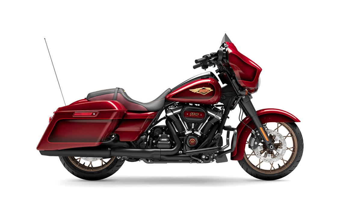 Harley-Davidson Street Glide фото