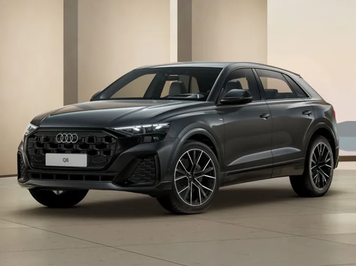 Audi Q8 фото