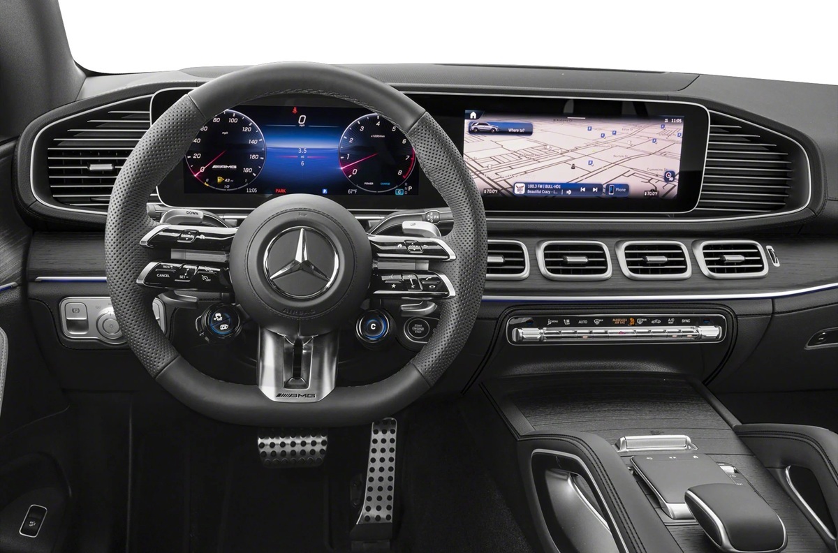 Mercedes-Benz GLE-Class 2026 интерьер